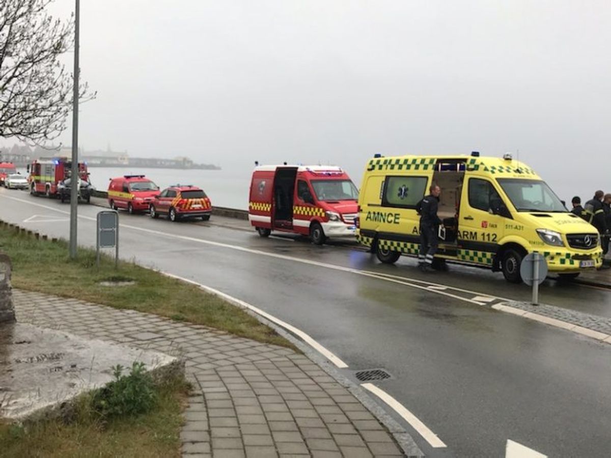 En 43-årig mand er mandag død under en dykkertur. KLIK for flere billeder. Foto: Presse-fotos.dk.