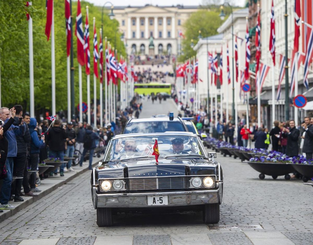 Den norske kongefamilie trodsede coronakrisen og fejrede den norske nationaldag den 17. maj 2020. Foto: Fredrik Varfjell / NTB scanpix