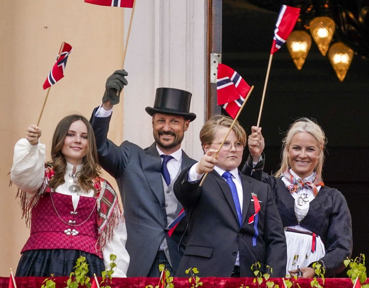 Den norske kongefamilie trodsede coronakrisen og fejrede den norske nationaldag den 17. maj 2020. Foto: Lise Åserud / NTB scanpix