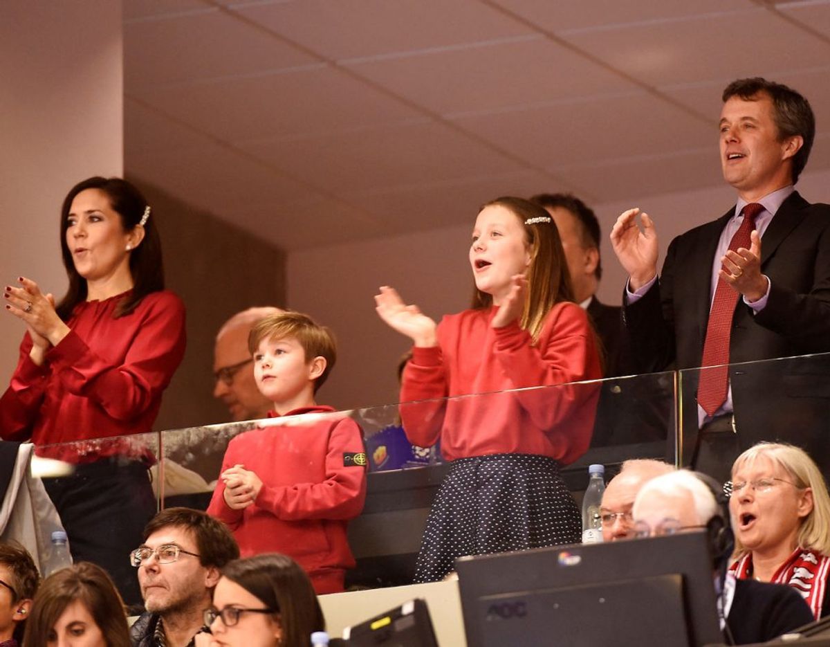 I 2019 heppede prinsesse Isabella på det danske herrelandshold i håndbold, da de spillede på hjemmebane. Foto: REUTERS/Fabian Bimmer