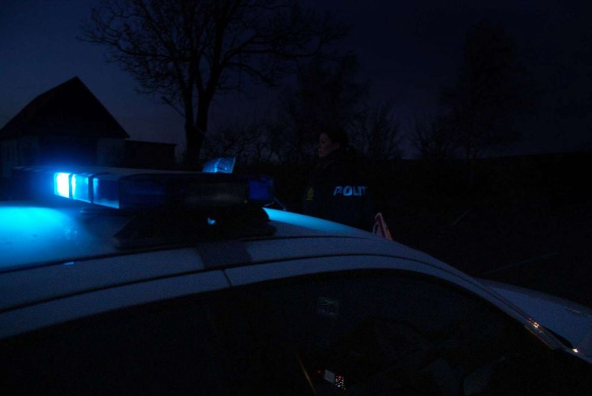 Politiet i Nordsjælland anholdt natten til fredag en meget ung narkobilist. I en stjålet bil. Arkivfoto: Colourbox.