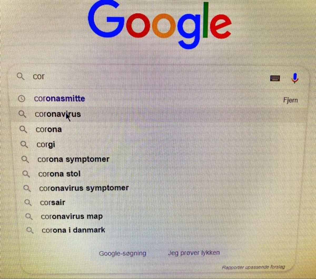 Ikke overraskende googler danskerne spørgsmål om corona. Du kan se dem i artiklen herunder. KLIK også for mere info. Foto: Screenshot.