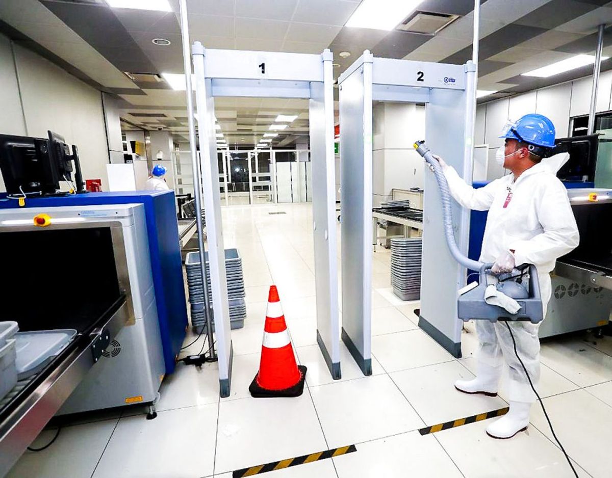 Udenrigsministeriet har opdateret sine rejsevejledninger i forbindelse med coronavirus-udbruddet. KLIK VIDERE OG SE HVILKE LANDE DU BØR UNDGÅ. Foto: HEALTH PUBLIC MINISTRY OF EL SALVADOR/Handout