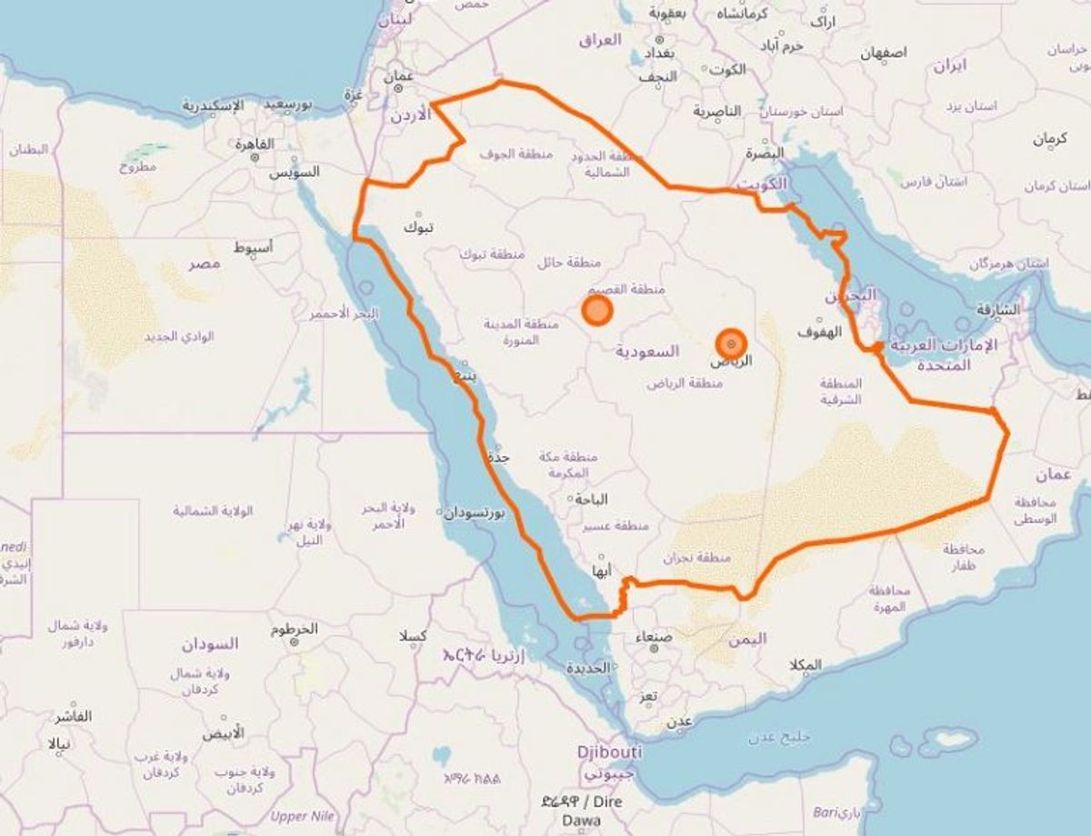 Saudi Arabien: “Vi fraråder alle rejser til området inden for 50 km fra grænsen til Yemen pga. militære operationer. Grænseområdet er flere gange blevet ramt af missil- og droneangreb fra Yemen.” Foto: Openstreetmaps-bidragsydere (C)