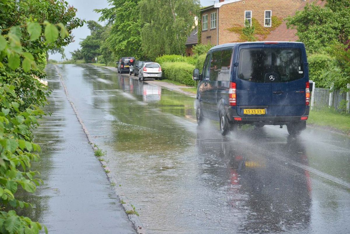 KRAFTIG REGN: Kan ske hele året, og er ikke afhængigt af temperatur.
