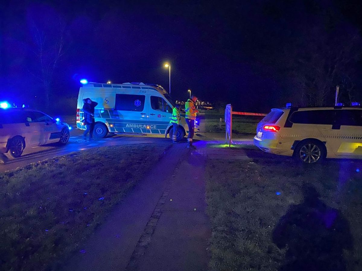 De to mænd, der tirsdag aften blev ramt af skud, er i kritisk tilstand, lyder det fra politiet. KLIK VIDERE OG SE FLERE BILLEDER. Foto: Presse-fotos.dk