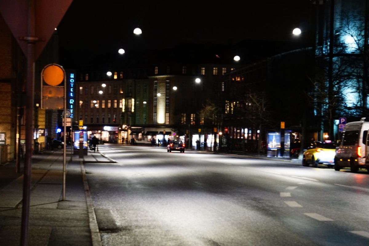 Det var på den trafiktunge Park Allé, at børnene blev fundet. Foto: Presse-fotos.dk
