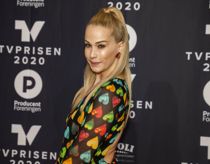 Smed det hele: Se Ibi nøgen til Zulu Awards