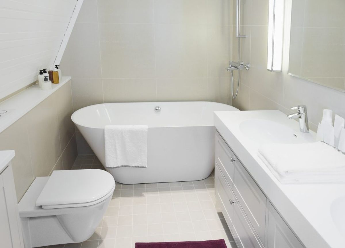 Der er lette metoder til at holde dit badeværelse skinnende rent. KLIK og se de gode råd. Foto: Colourbox.