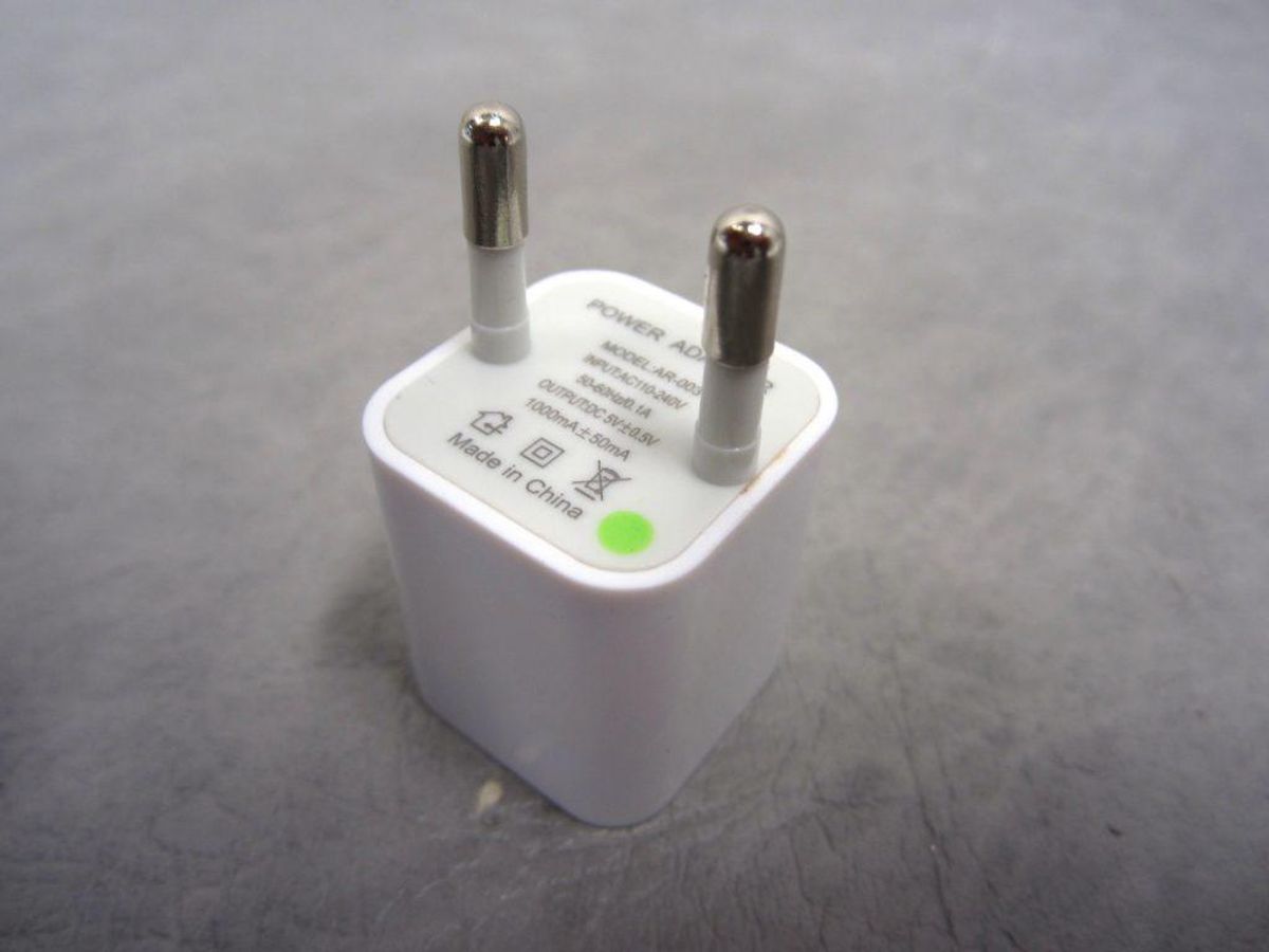 Producent / Mærke: Ukendt. Model: AR-003. Foto: Elsäkerhetsverket