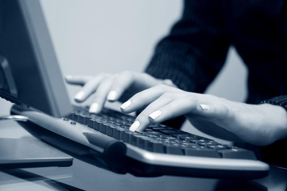 Filtrér indgående e-mails, som bliver sat i karantæne, hvis de indeholder links eller filer med potentielt skadeligt indhold. Det kan eksempelvis være komprimerede filer som zip-filer.