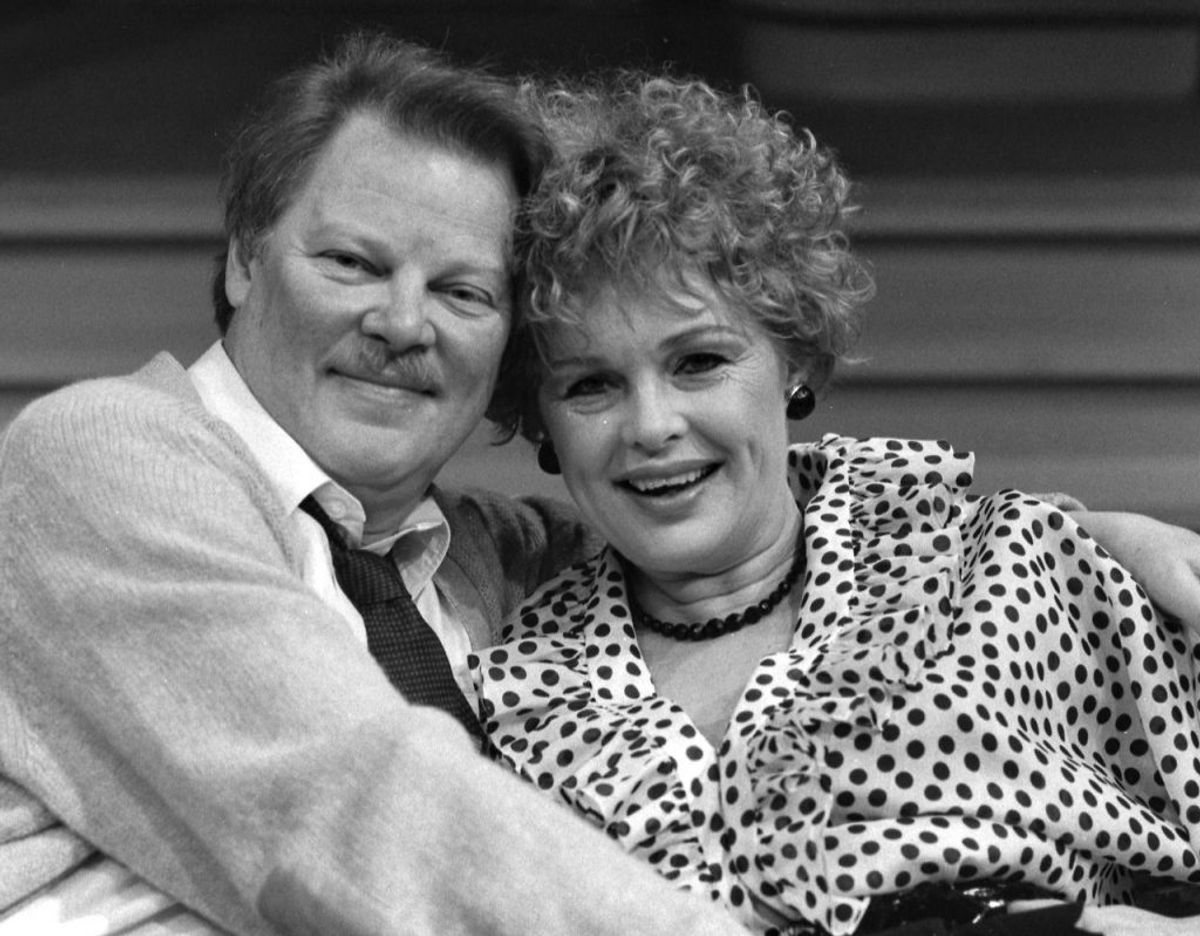 Ghita Nørby og Frits Helmuth kunne i 1990 glæde sig over, at Dansen med Regitze, som de spiller hovedrollerne i, blev nomineret til en Oscar. Filmen var instrueret af Kaspar Rostrup. Ghita Nørby og Frits Helmuth spillede hovedrollerne i Gabriel Axels film Babettes Gæstebud, der i 1988 vandt en Oscar for bedste internationale film. Kilde: Dansk Filminstitut Foto: Scanpix