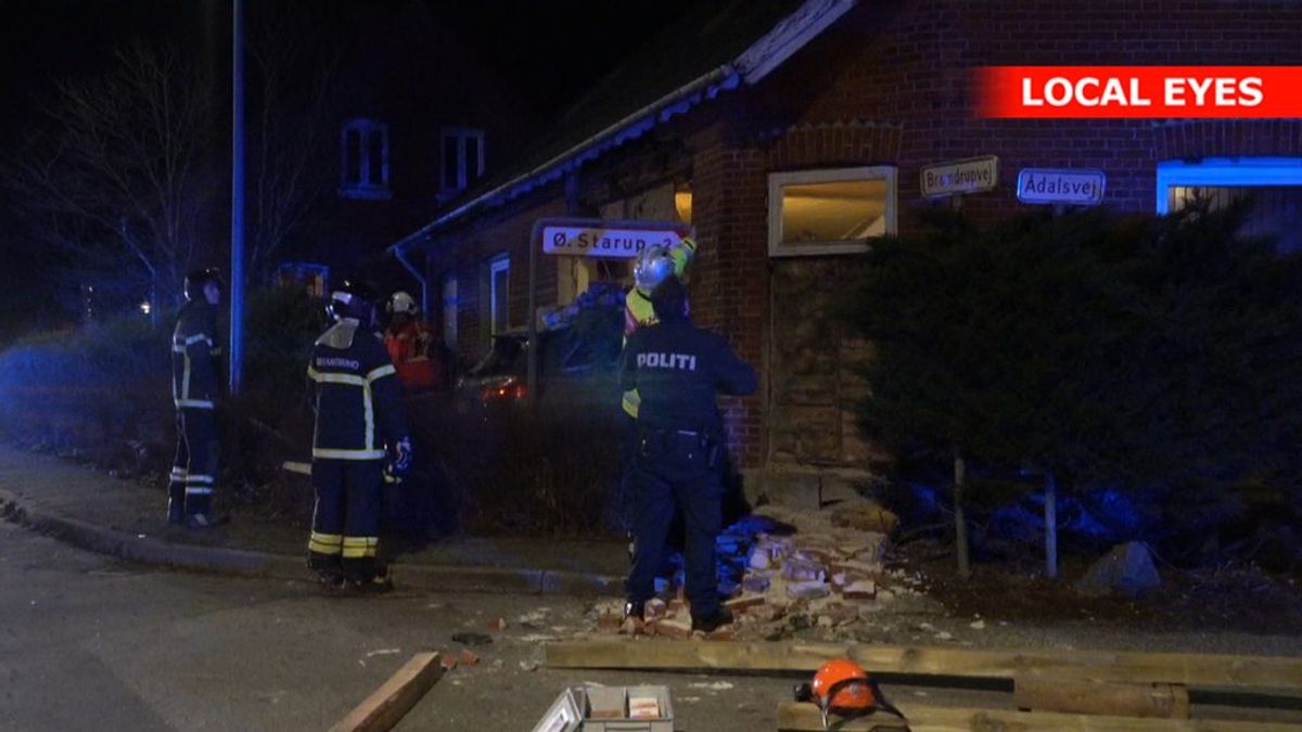 En mor og hendes to børn er kommet til skade. KLIK FOR FLERE BILLEDER. Foto: LocalEyes.dk