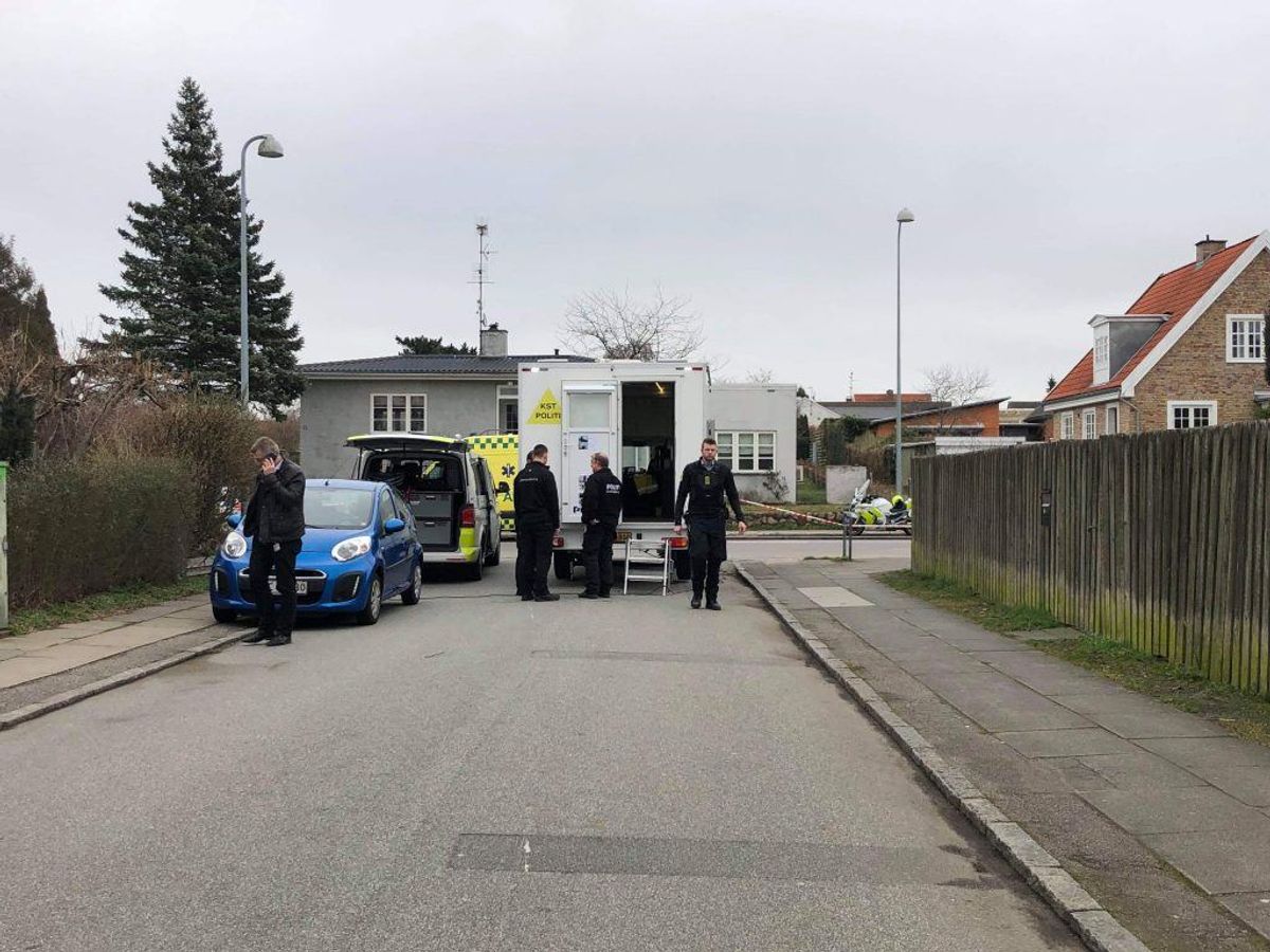 Drabet blev begået på Stengårds Allé i Gladsaxe. KLIK FOR FLERE BILLEDER. (Foto: Presse-fotos.dk)