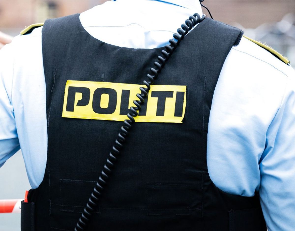 Færøernes Politi affyrede mandag aften skud efter en bevæbnet person, der forinden selv havde affyret skud. Foto: Scanpix