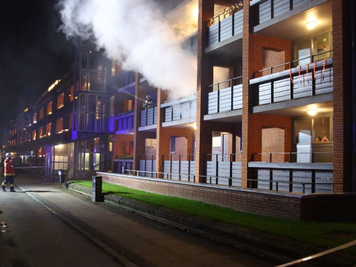 Anmeldelsen lød på, at lejligheden var overtændt. KLIK FOR FLERE BILLEDER. Foto: Presse-fotos.dk