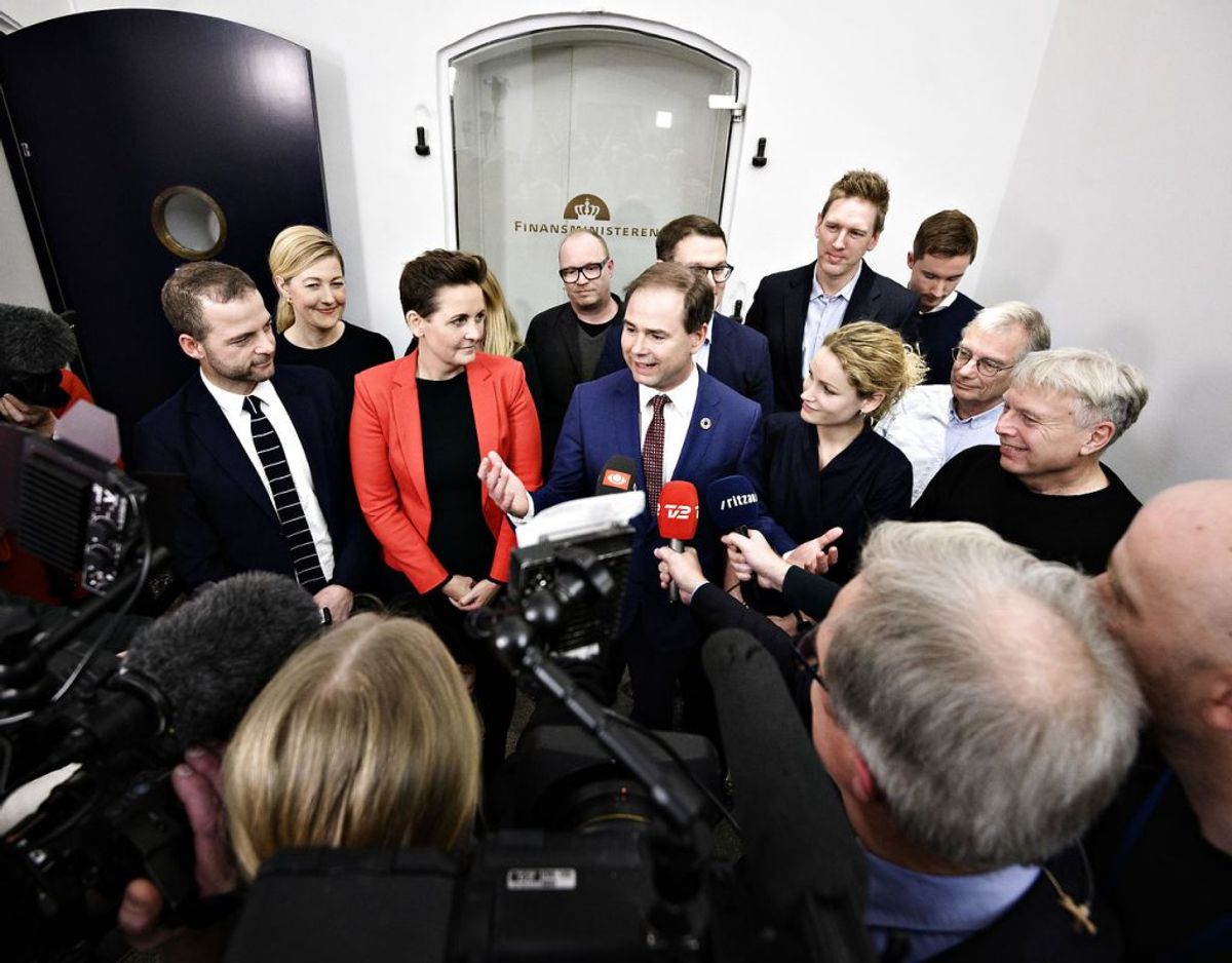 Regeringen og dens støttepartier var glade, da de præsenterede næste års finanslov. Arkivfoto: Philip Davali/Ritzau Scanpix.