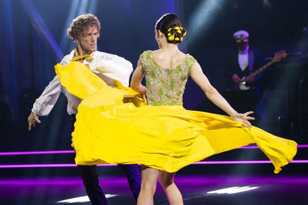 sendxnet skuespillerinde Neel Rønholt og Michael Olesen. Vild med dans program 9, sæson 16 på TV2, fredag den 8. november 2019. (foto: Martin Sylvest/Ritzau Scanpix 2019)