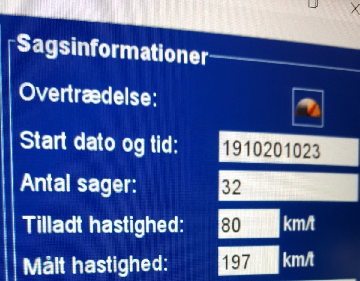 Der var mere end meget fart på, da bilisten smadrede afsted på landevejen. Foto: Syd- og Sønderjyllands Politi