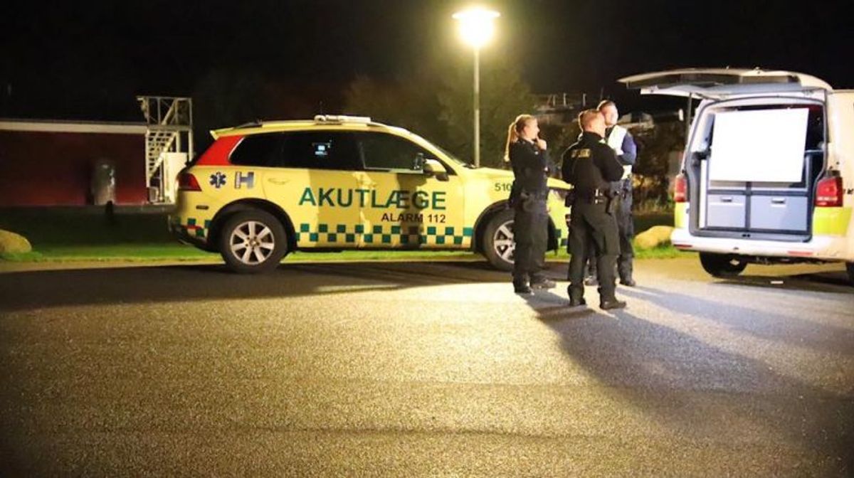 En søn havde ikke hørt fra sin far, der var sejlet ud i en jolle. Han slog derfor alarm. KLIK for flere billeder. Foto: Presse-fotos.