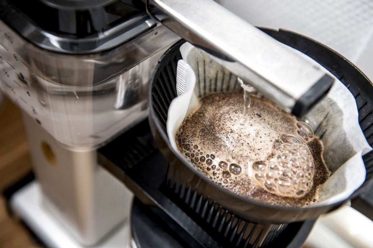 Kaffe er ifølge forskerne den værste drik til at holde dig hydreret. Til gengæld kan det så meget andet. Foto: Scanpix