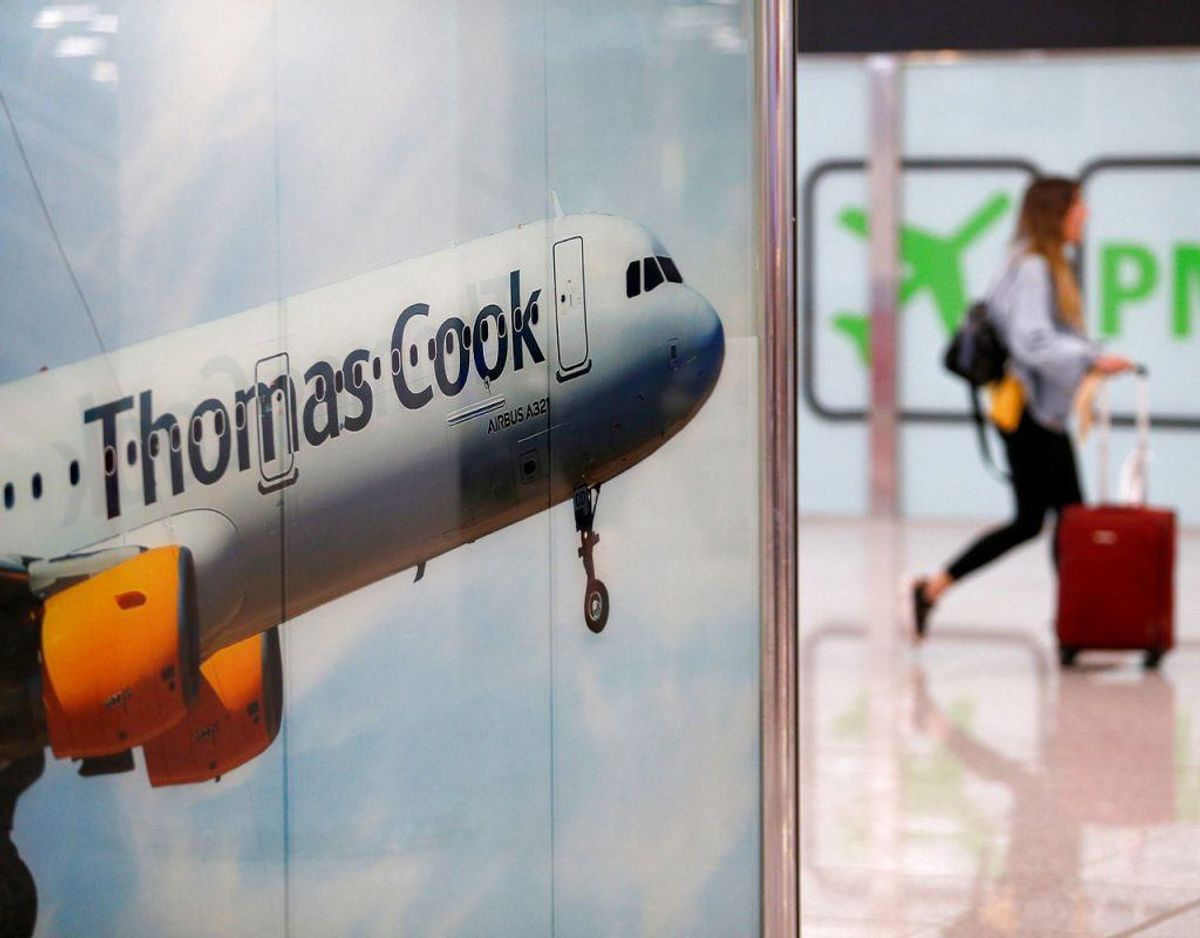 De mange rejsende med Thomas Cook, heriblandt omtrent 1400 danske passagerer fra Spies, der er berørt af selskabets konkurs. Klik videre og se, hvordan du er stillet, hvis et rejseselskab går konkurs. Foto: Scanpix