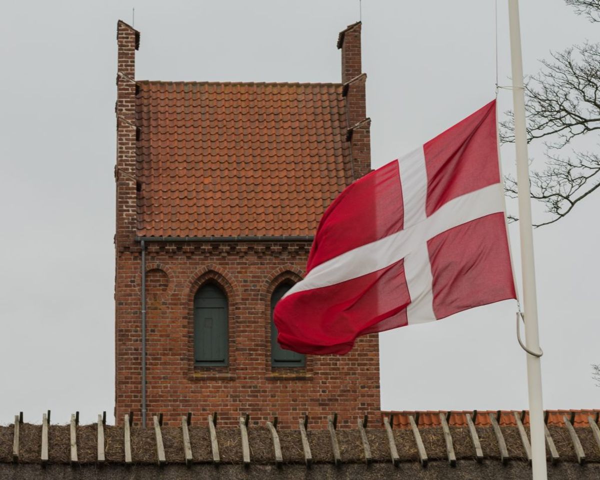 Begravelse og bisættelse: Cirka 53.000 dør årlig i Danmark – og langt hovedparten bliver enten begravet eller bisat. Arkivfoto: Colourbox