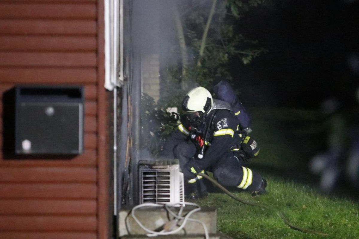 Hos politiet er man ret sikre på, at branden er påsat. Foto: Presse-fotos.dk KLIK for mere