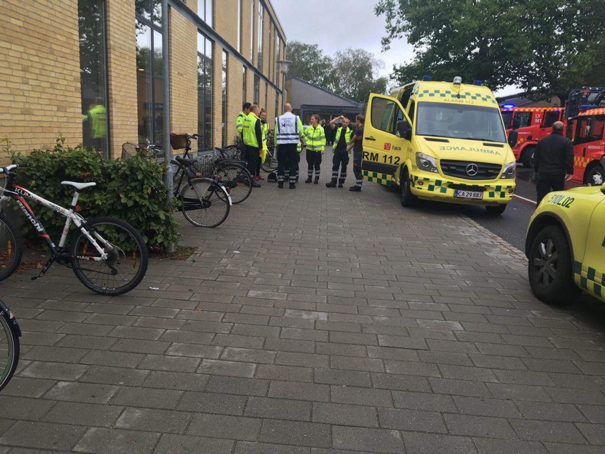 Branden i svømmehallen er slukket. Foto: Presse-fotos.dk
