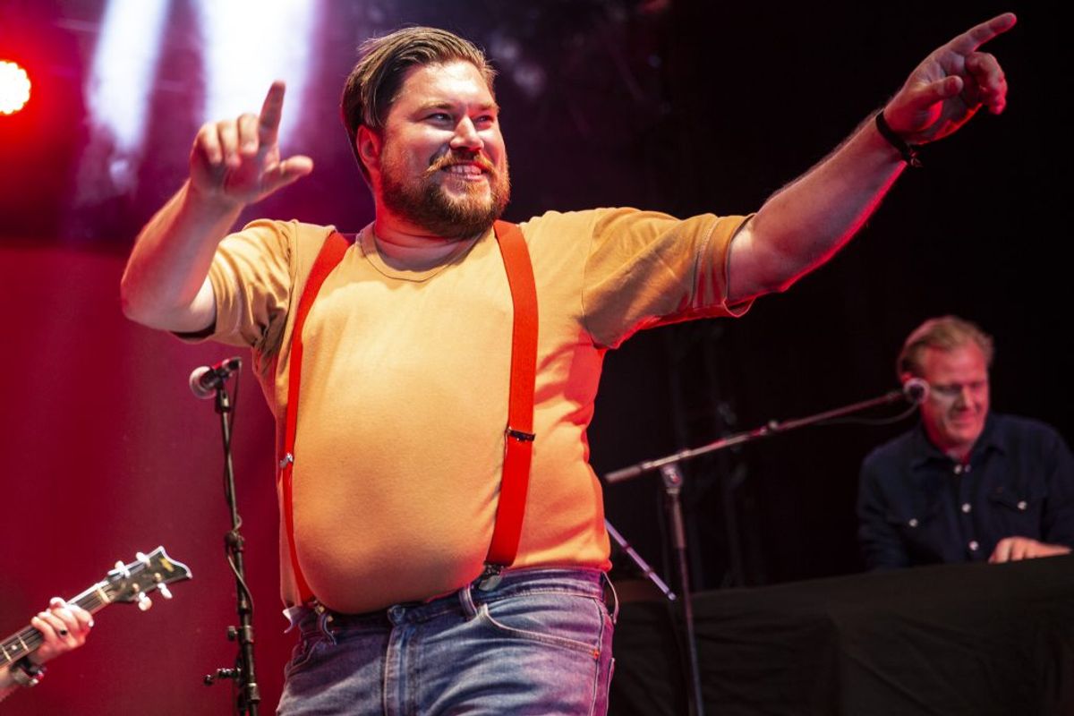 Rasmus Bjerg indledte turnéen på Jelling Festival (Foto: René Lind Gammelmark)