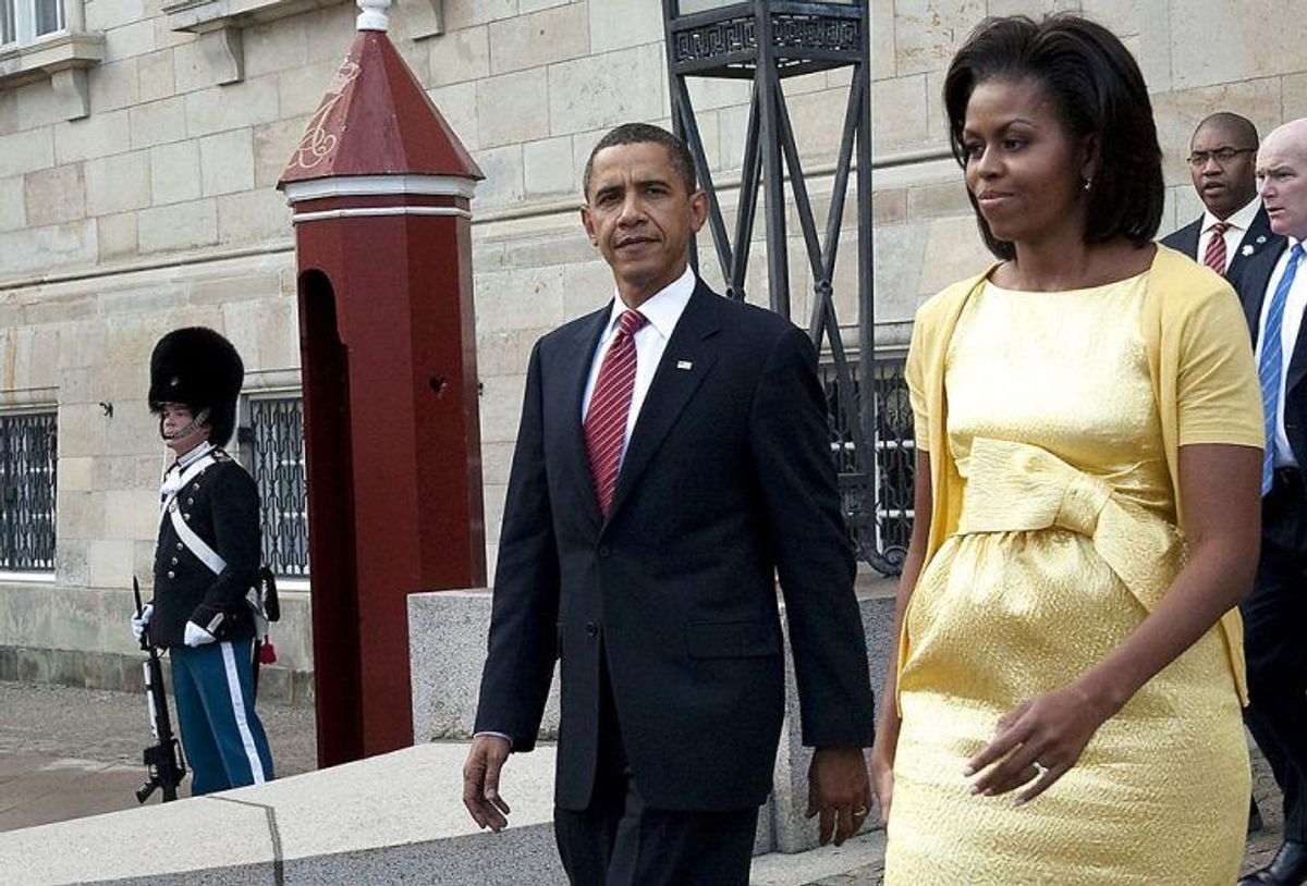 (ARKIV) Barack og Michelle Obama besøger dronning Margrethe og prins Henrik på Amalienborg i København, den 2. oktober 2009. (Foto: Keld Navntoft/Ritzau Scanpix)