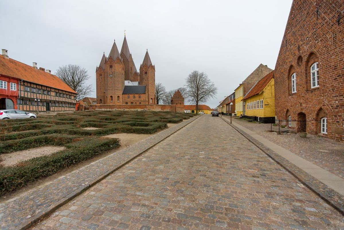 I Kalundborg er de kommunale p-pladser ligeledes gratis.