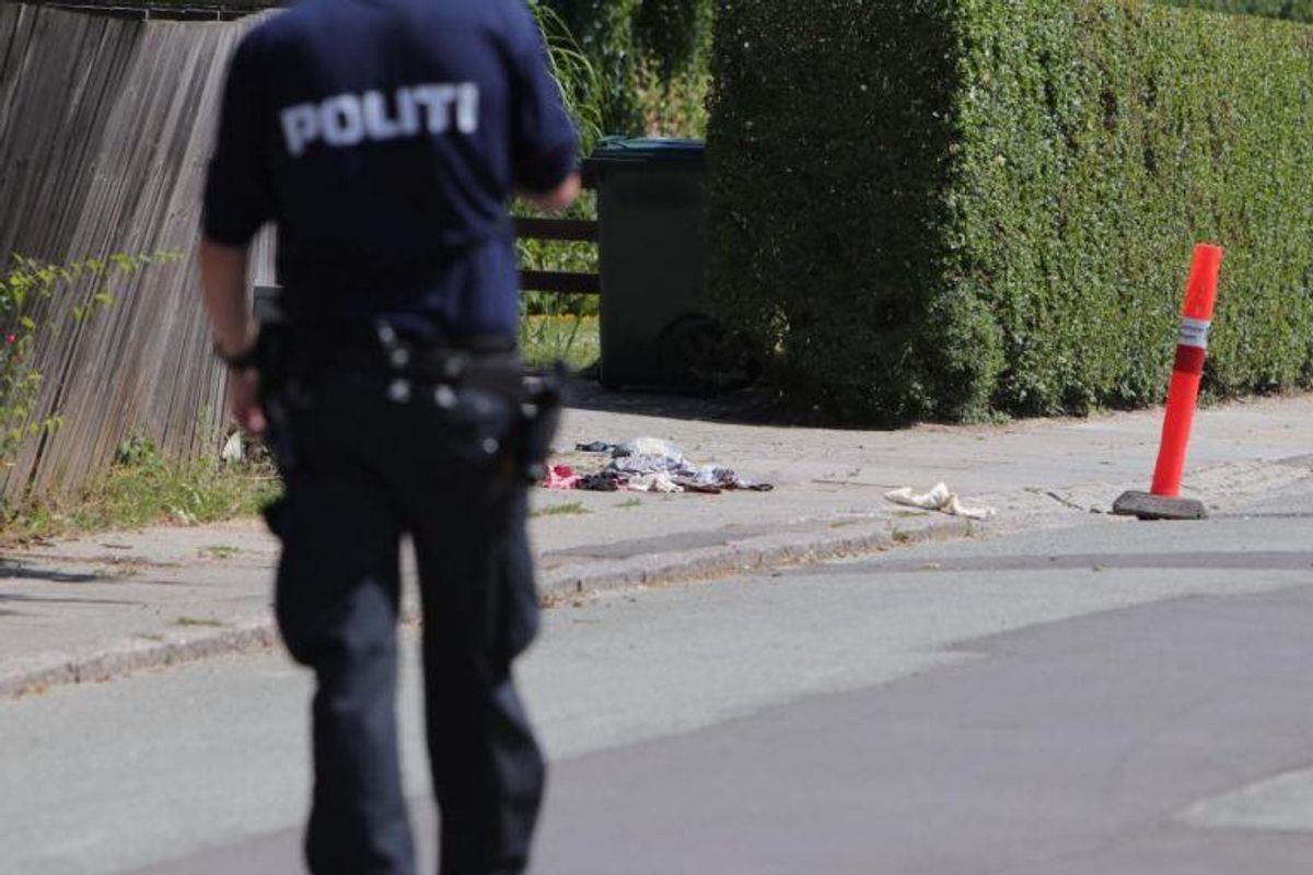 Sådan så der ud i Søborg 30. juni. Nu er en person anholdt. KLIK for flere billeder. Foto: Presse-fotos.dk.