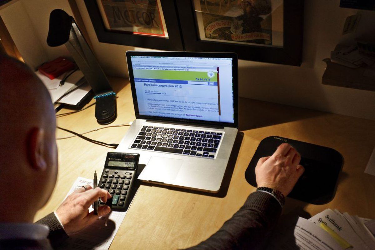 Din bank kan typisk være behjælpelig med at udregne de nye renteudgifter, som du skal angive på din forskudsopgørelse. KLIK for næste gode råd. Foto: Andreas Beck/Scanpix.
