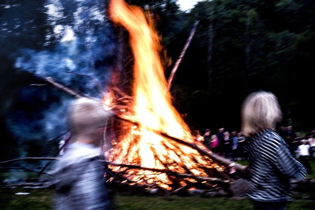 2017: Blandet vejr. Temperaturen lå mellem 13-18 grader, og vinden var let til hård. Aftenen bød på enkelte solstrejf og regnbyger nogle steder.(Foto: Sophia Juliane Lydolph/Ritzau Scanpix)