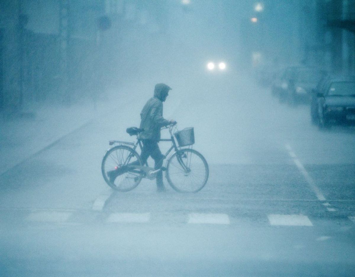 Vejret bliver formentlig voldsomt flere steder i landet lørdag. Det mener man hos DMI. Arkivfoto: Scanpix.