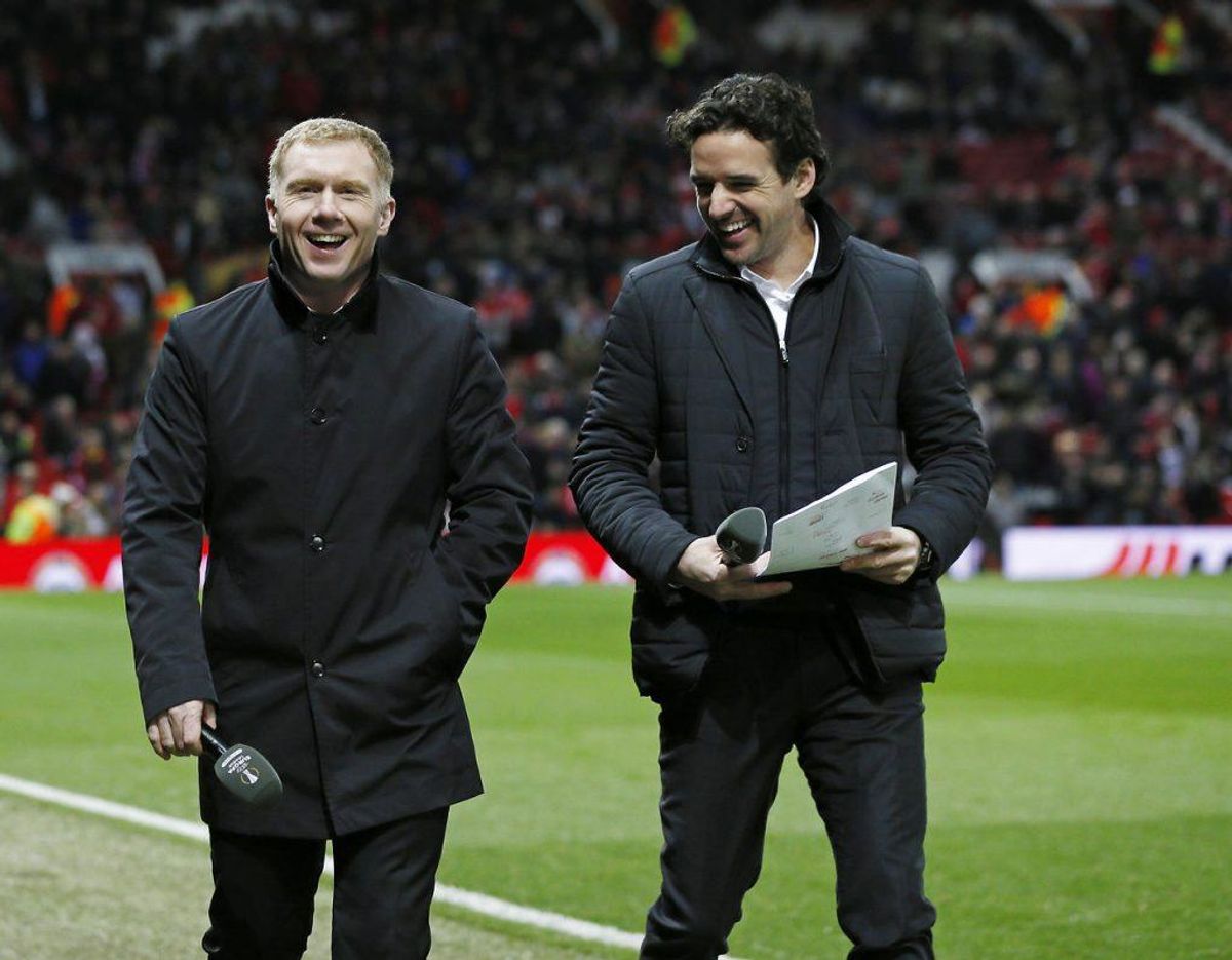 Owen Hargreaves (th.) ses her med en anden forhenværende Manchester Unitedspiller, Paul Scholes. Foto: Jason Cairnduff Livepic/Scanpix.