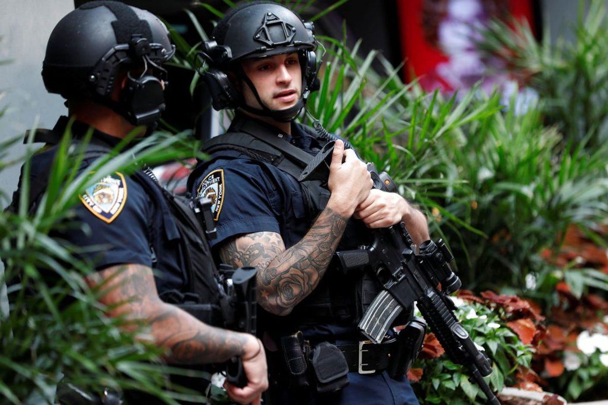 New Yorks politi kan være svært bevæbnet. Foto: Scanpix