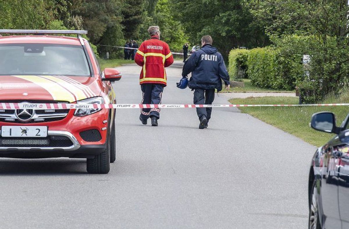 Branden blev anmeldt natten til tirsdag – KLIK FOR FLERE BILLEDER. (Foto: Scanpix)