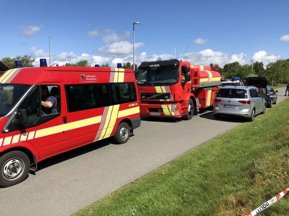 Politiet afspærrede tirsdag et stort område omkring huset i Blåvand. Klik og se flere billeder derfra. (Foto: Scanpix)