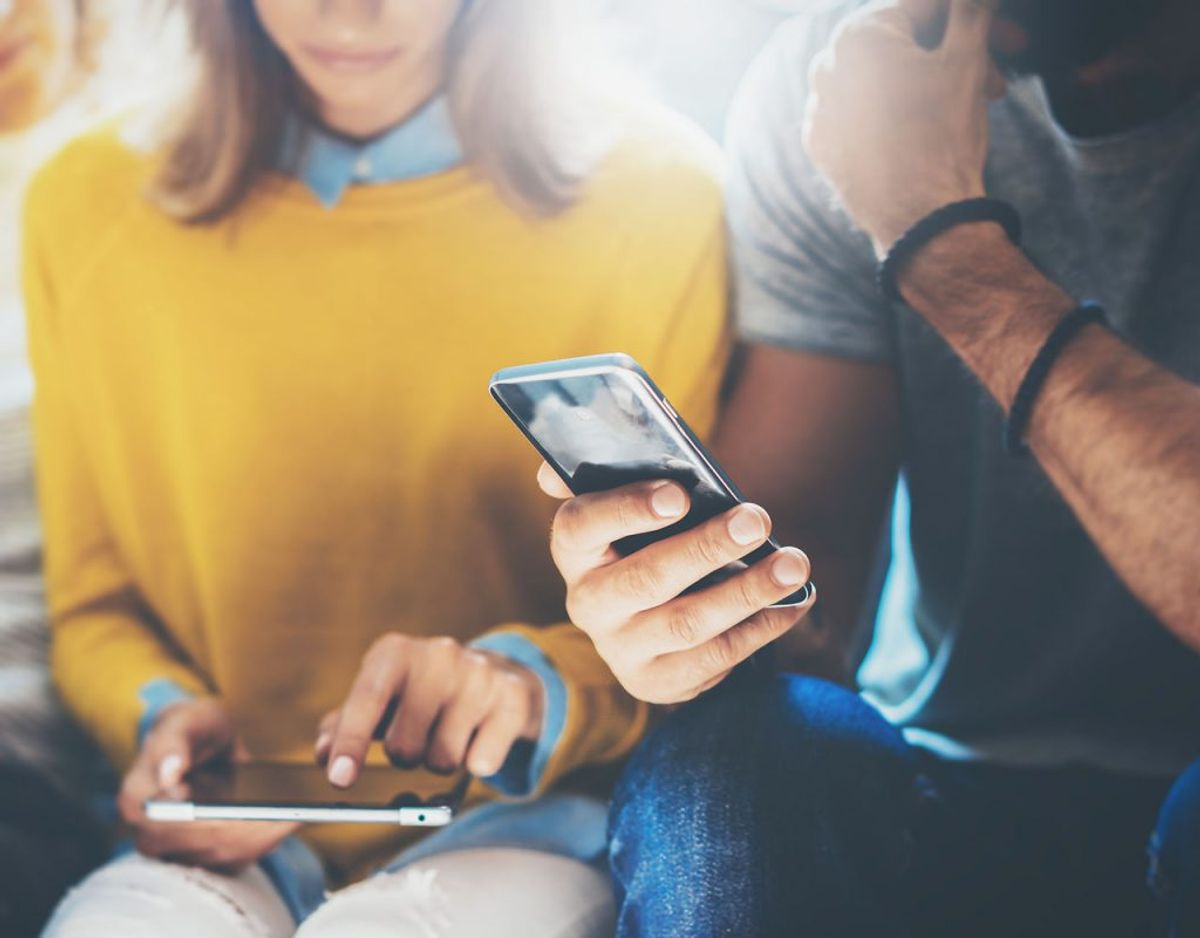 Telefonen bliver brugt hele tiden, men batteriet dør. KLIK VIDERE OG FÅ DET TIL AT LEVE LÆNGERE. Foto: Scanpix