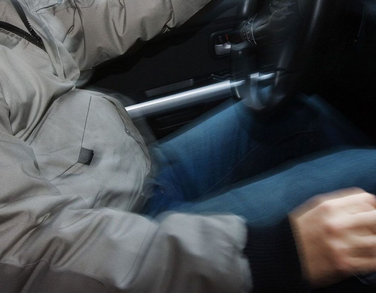 Forbedrede sikkerhedsseler vil også blive standard. Det kræver selvfølgelig, at man bruger dem, hvis det skal hjælpe. Derfor installeres der også sele-alarmer. Foto: Scanpix