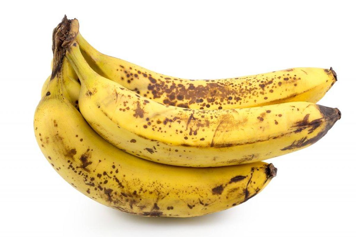 Lad være med at købe flere bananer, end du kan nå at spise. (Foto: Shutterstock)