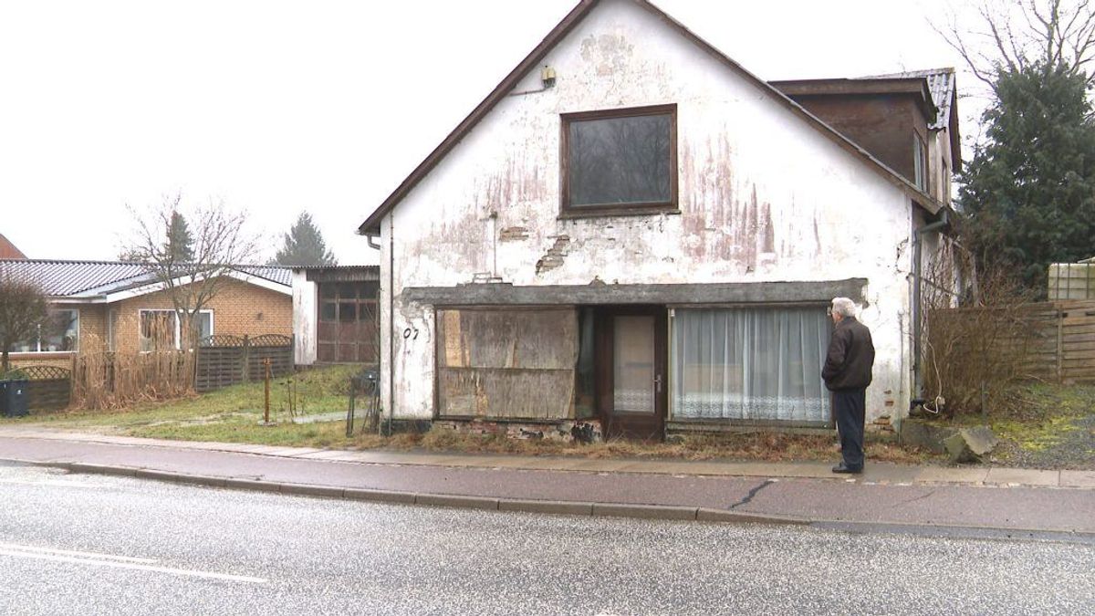 Den gamle købmandsforretning i Bøstrup nær Hammel. Foto: TV2 Østjylland.