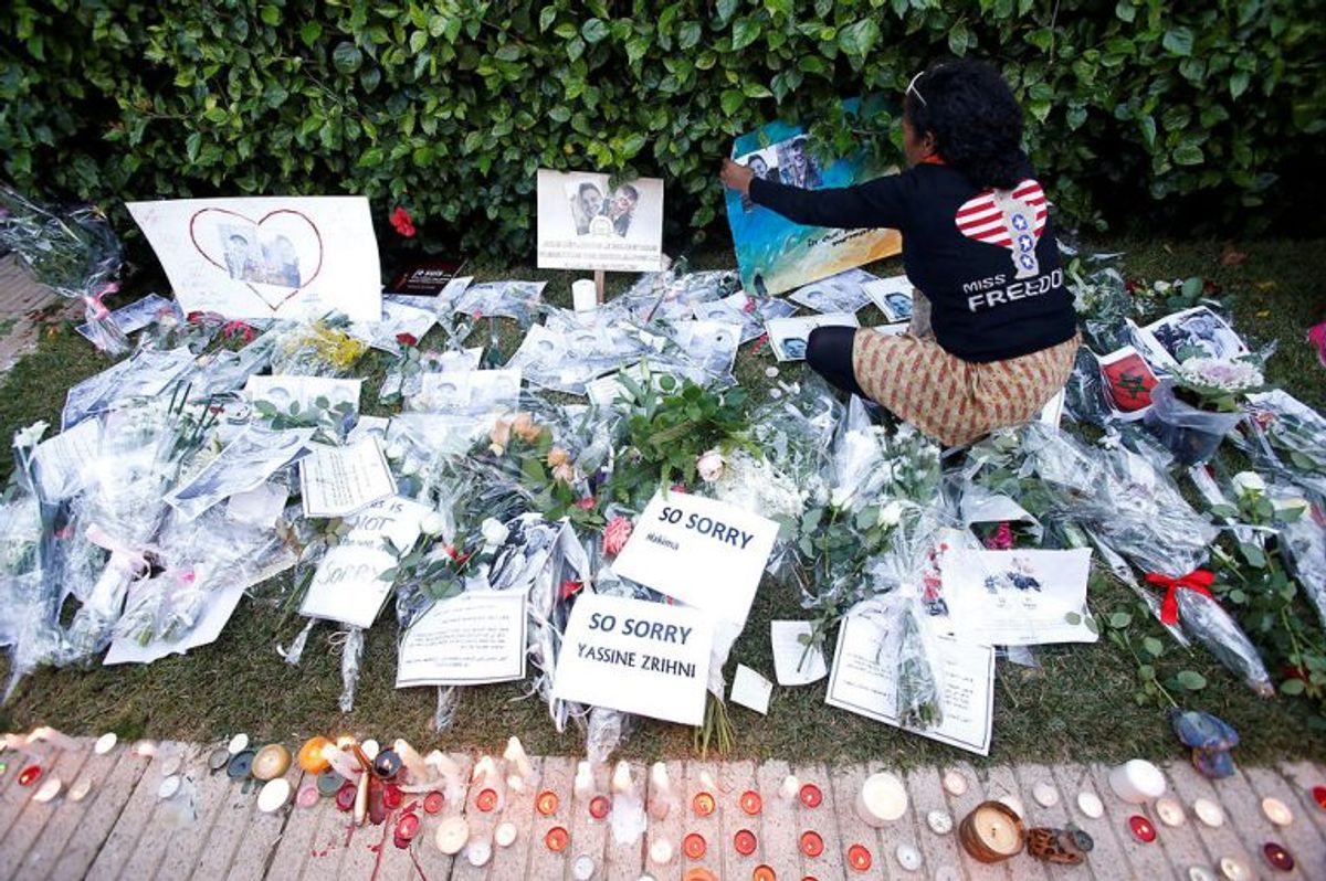 Der har i Marokko været mange på gaden for at mindes de to dræbte. (Foto: Scanpix)