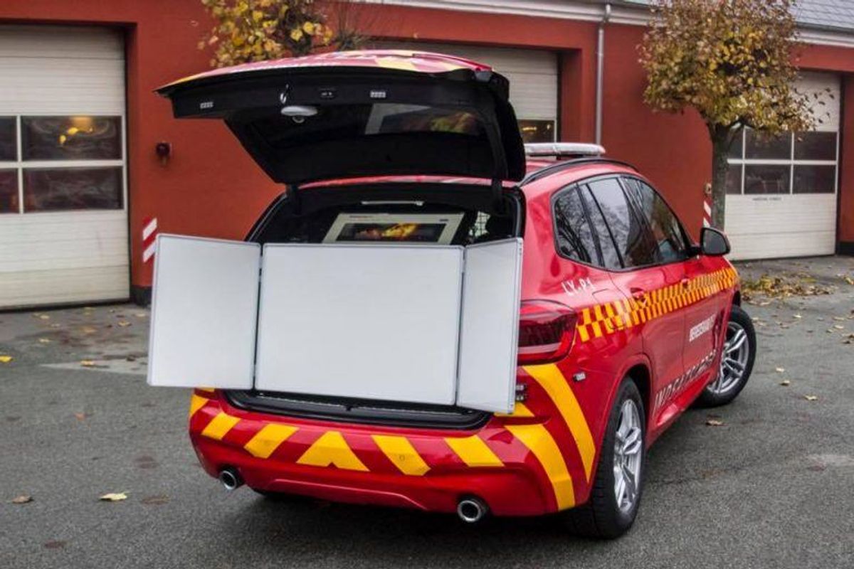 Sådan ser de ud, de nye indsatslederbiler: BMW X3, xdrive 30d. KLIK for flere billeder – fra ud- og indvendig. Foto: Beredskab Øst.