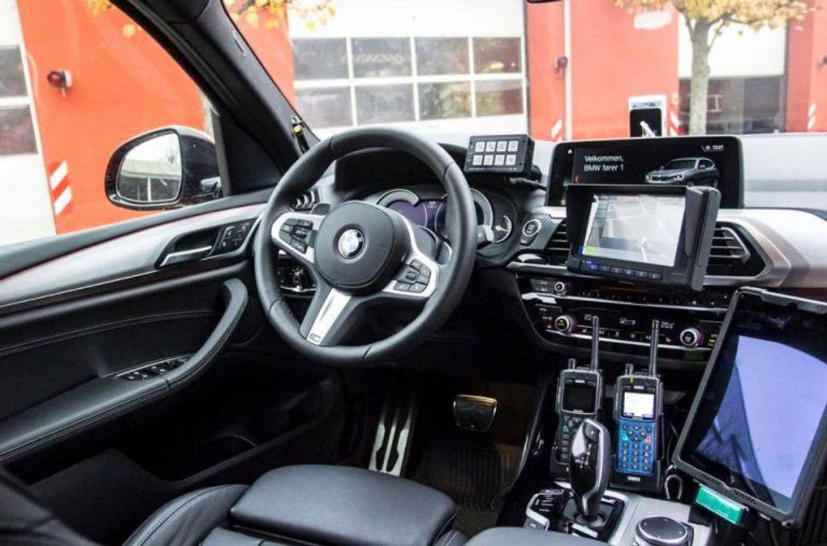 Sådan ser de ud, de nye indsatslederbiler: BMW X3, xdrive 30d. KLIK for flere billeder – fra ud- og indvendig. Foto: Beredskab Øst.