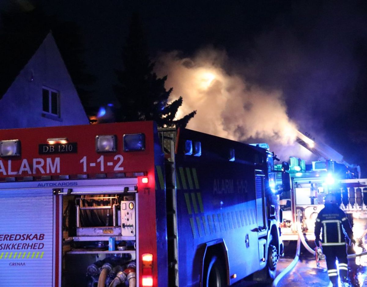 Alarmen lød tidligt om morgenen. Foto: Øxenholt Foto.