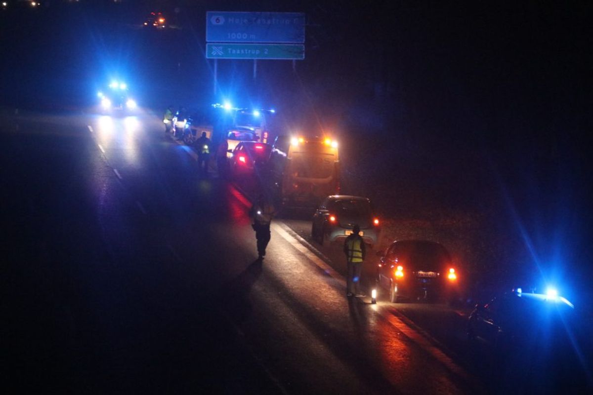 Det er endnu uvist, hvad der er sket. KLIK VIDERE for at se alle billederne. Foto: Presse-Fotos.dk