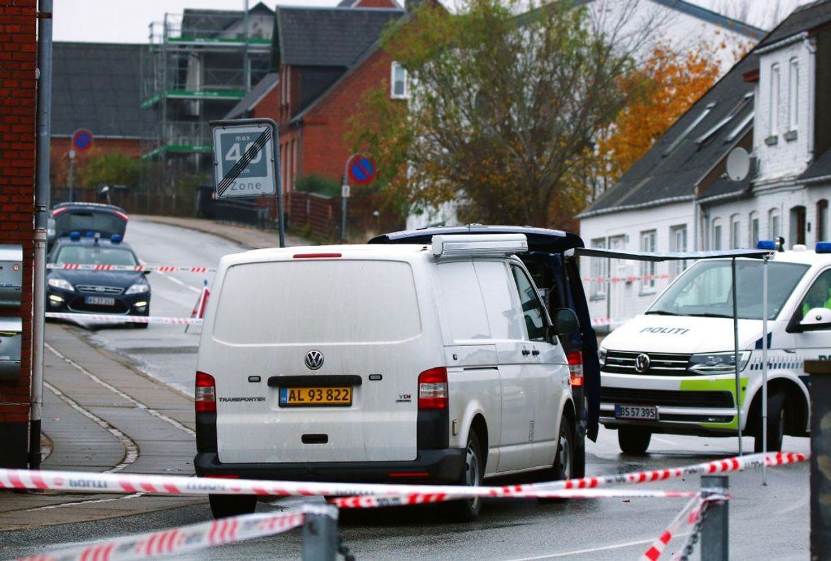 En 28-årig, der er sigtet for blandt andet drab, var timer inden i kontakt med Inger Støjberg. Det oplyser ministeren på sin Facebook-side. KLIK for flere billeder. (Foto: Alarm112midtjylland.dk/Ritzau Scanpix)
